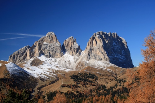 Immagine con neve, montagna, alberi, montagne, cielo, roccia, tre, vette, cime, panorama, bianco