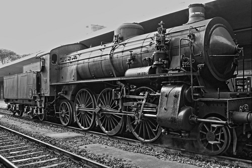 Immagine con binari, locomotiva, treno, bianconero, ruote, vapore, binario, vagone, stazione, ferrovia