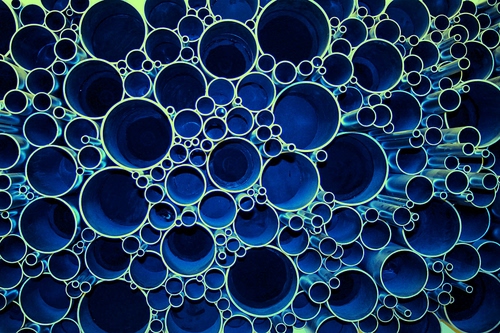 Immagine con cerchi, blu, tubi, tanti, astratto, azzurro, texture, geometrico, grandi, astrattismo, bianco, geometrie, piccoli