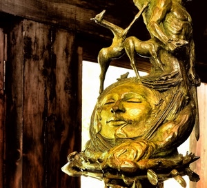 oro, legno, scultura, animali, viso, statua, occhi, volto, cervi, bocca, faccia, giallo, monumento, testa, maschera