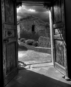 porta, bianconero, nero, finestra, legno, portone, pietre, ombra, rudere