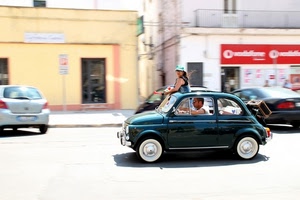 cinquecento, strada, auto, ruote, persone, automobile, fiat, macchina, cappello, ragazza