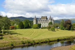 castello, nuvole, alberi, cielo, prato, fiume, torri, verde, acqua, montagne, canale, paesaggio, riflessi