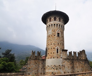 torre, merli, castello, finestre, alberi, rocca, mura, albero, cielo