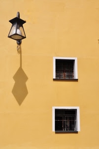 ombra, finestre, lampione, giallo, muro, due, parete, grate