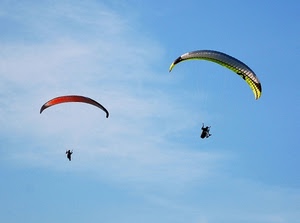 due, cielo, rosso, giallo, parapendio, nuvole, volare, azzurro, sport, paracadute, volo, colori, fili