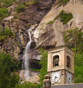 campanile, cascata, orologio, acqua, roccia, campane, alberi