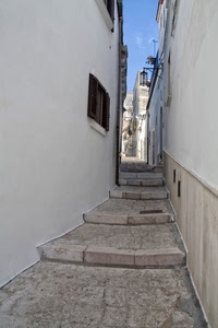 vicolo, gradini, finestre, bianco, case, scalinata, lampione, cielo, scale, finestra