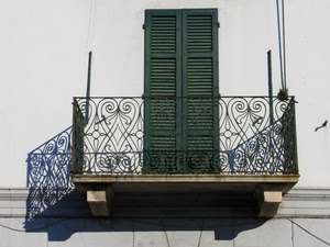 balcone, ringhiera, verde, ombra, finestra, persiana, persiane, bianco, ombre, muro, terrazzo, porta