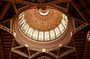 cupola, finestre, cerchio, triangoli, decorazioni, geometrie, legno, travi
