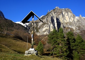 alberi, montagna, croce, montagne, crocifisso, pietre, cielo, abeti