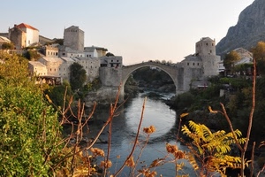 fiume, ponte, arco, rami, piante, riflesso, torri, castello, città, alberi