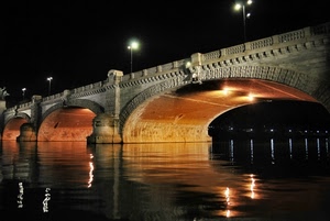 ponte, fiume, archi, luci, riflesso, notte, acqua, lampioni, riflessi, notturno, lampione