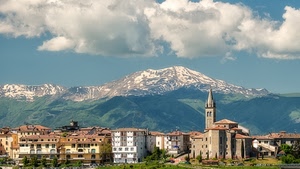 nuvole, montagna, montagne, panorama, campanile, paese, chiesa, paesaggio, neve, case