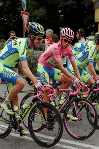 ciclisti, biciclette, caschi, ruote, gara, sport, bici, rosa, corsa, atleti, bicicletta