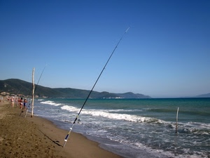 mare, spiaggia, pesca, sabbia, cielo, canne, onde, montagne, acqua, azzurro, pescatori, canna, colline, persone, costa
