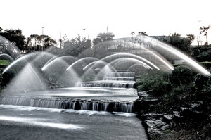 acqua, fontana, zampilli, cascate, getti, alberi, archi, piante, bianconero, cascata