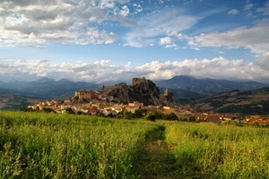 nuvole, panorama, prato, paese, verde, borgo, rocca, erba, castello, colline, paesaggio