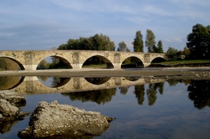 ponte, fiume, alberi, acqua, archi, riflesso, riflessi, arcate
