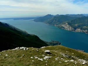 montagne, acqua, panorama, lago, azzurro, nuvole, mare, sassi, erba, verde