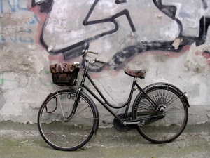 bicicletta, cestino, ruote, muro, sella, bici, raggi