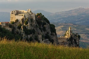 castello, roccia, campanile, montagna, erba, prato, ruderi, rocca, rocce, rudere, panorama, fortezza