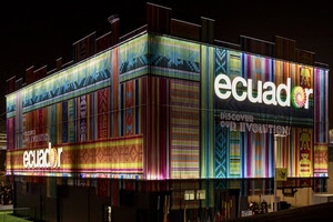 expo, padiglione, colori, milano, notte, notturno, ecuador, scritte, luci