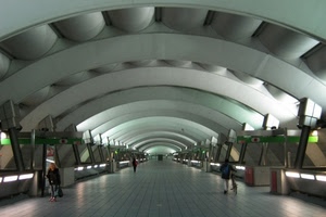 archi, persone, bicicletta, galleria, prospettiva, passanti, arcate, geometrie, stazione, luci