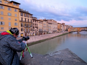 ponte, fotografo, firenze, arno, fiume, fotocamera, cavalletto, nuvole