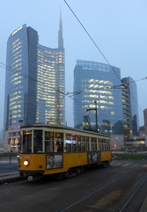 tram, grattacieli, giallo, luci, milano, fili, strada, finestre, palazzi