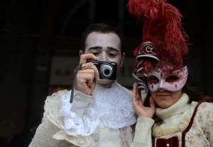 carnevale, fotografo, maschere, piume, rosso, bianco, maschera, fotocamera