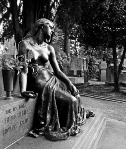 cimitero, statua, bianconero, tomba, donna, alberi, lapidi, vasi, fiori