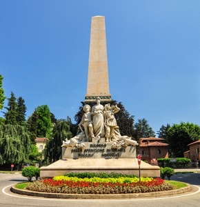 monumento, aiuola, obelisco, alberi, statue, fiori