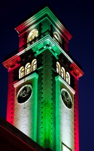 rosso, verde, bianco, tricolore, campanile, orologi, torre, luci, archi, finestre, orologio, ringhiera