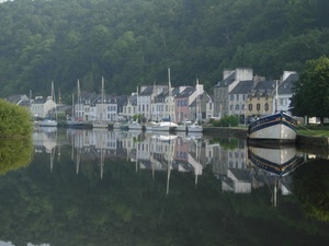 barche, riflesso, acqua, fiume, case, alberi, porto