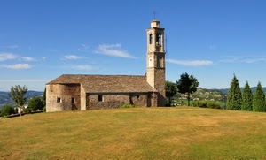 chiesa, campanile, alberi, prato, cielo, collina