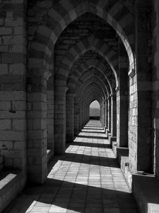 ombre, archi, prospettiva, bianconero, portico, pietre, pilastri, colonne
