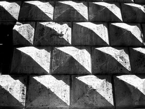 ombre, piramidi, muro, bianconero, geometrie, nero, pattern, pietre, bianco, palazzo, diamanti, triangoli, luci, ferrara, marmo, diagonali, parete