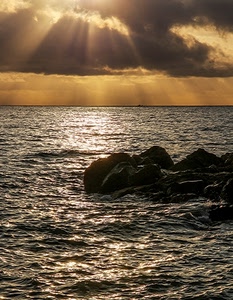mare, nuvole, raggi, cielo, scogli, luce, acqua, sole, tramonto, orizzonte, rocce, onde, controluce, arancione
