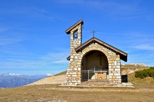 montagna, campanile, croce, cappella, campana, cielo, arco, chiesa, azzurro, altare, montagne, cancello, tetto, pietre, chiesetta