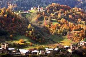 alberi, autunno, paesaggio, paese, panorama, case, collina, montagna, verde, colline, colori, torri